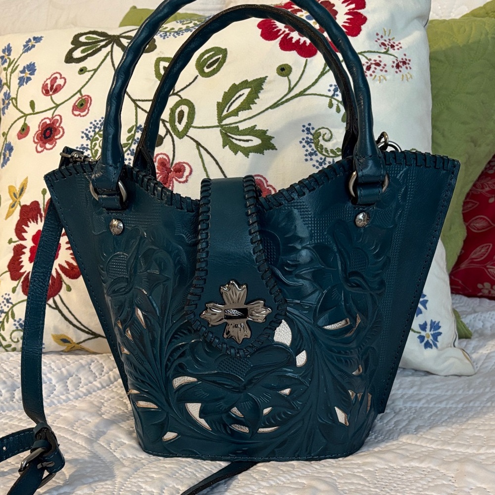 Patricia Nash Ninetta Teal Floral Shoulder Bag